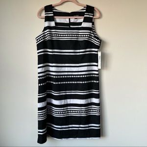 Voir Voir NWT Black & White Striped Sheath Dress Sleeveless Square Neck size 12